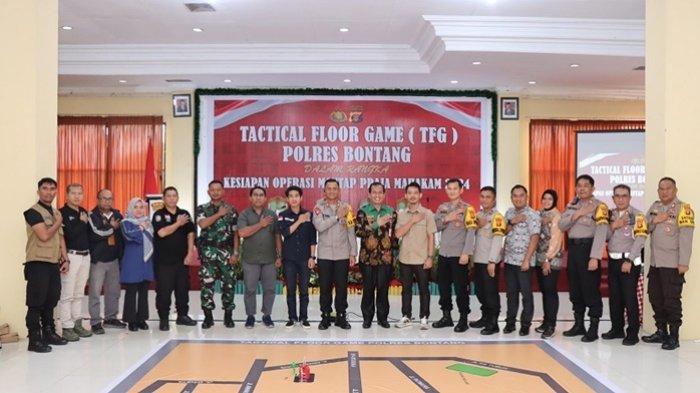 Persiapan Operasi Mantap Praja Mahakam 2024, Polres Bontang Gelar Tactical Floor Game