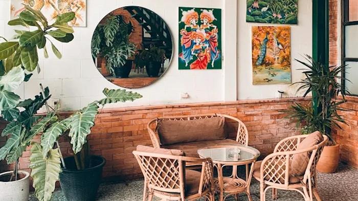 REKOMENDASI KAFE BALIKPAPAN - Suasana di Blob Coffee Bar yang dibagikan oleh pengguna akun bernama Audia Paramitha di Google Maps pada Januari 2025. Punya tempat yang nyaman dan nuansa yang intim, tempat ini cocok untuk kumpul bareng bersama kawan-kawan sembari berbagi cerita! (Google Maps/Audia Paramitha)