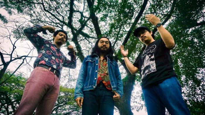 PERSONEL BARU ROCKAFILLER - Grup Musik Rockafiller yang digawangi oleh Aril (gitar dan vocal), Dandi (drum) serta Hadi Ferro (bassist). (HO/ROCKAFILLER)