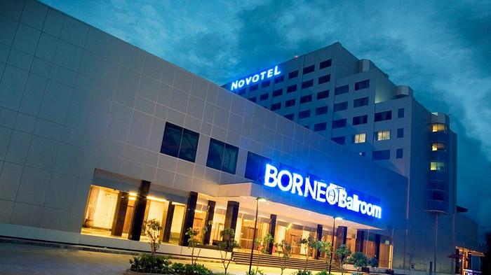 KENAIKAN OKUPANSI HOTEL - Hotel Novotel Balikpapan mencatat tingkat hunian atau okupansi mencapai 80 persen pada Juli hingga Agustus 2025, sebuah capaian yang dinilai sebagai sinyal positif setelah sempat terpukul akibat efisiensi anggaran pemerintah. (DOK TRIBUNKALTIM)