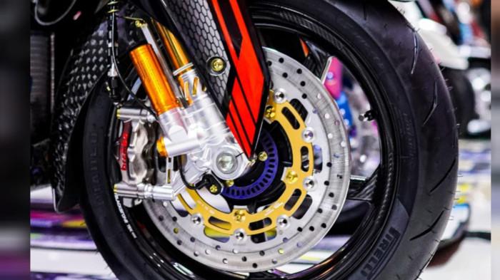 CustoMAXI 2025 Balikpapan : XMAX Sultan Juarai Kelas Super MAXI, Harga Velg Setara NMAX NEO