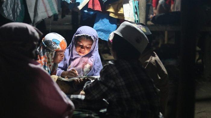 BERITA FOTO: Ketika Cahaya PLN Menyapa Pedalaman Karang Joang Balikpapan - 20251023_Listrik-PLN-di-Pedalaman-Karang-Joang-Balikpapan_3.jpg