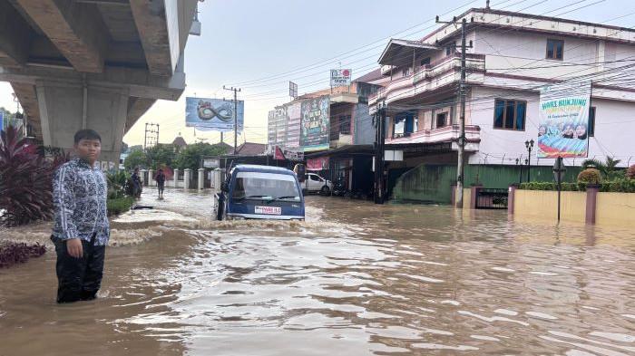 Wagub Kaltim Seno Aji Dorong Pengerukan DAS Mahakam untuk Atasi Banjir Samarinda