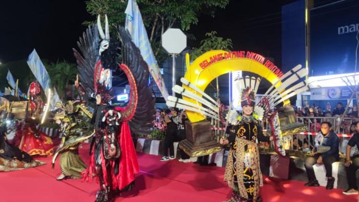 Lautan Manusia Padati Bontang City Carnival 2025, Walikota: Antusiasme Warga Luar Biasa
