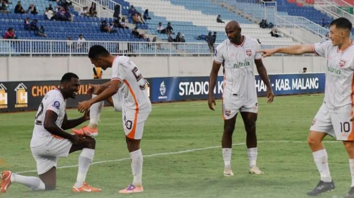 FOTO-FOTO: Borneo FC Pesta di Kandang Arema FC, Pesut Etam Sapu Bersih 8 Laga dengan Kemenangan - 20251027_Borneo-FC-4.jpg