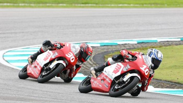 Tuntaskan Musim IATC 2025, Pebalap Muda Astra Honda Tampil Tangguh dan Kencang