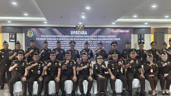 Kajati Kaltim Supardi Lantik Pejabat Baru, Dorong Profesionalisme dan Integritas Aparat Hukum