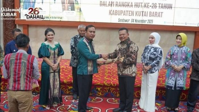 20251106_Pemkab Kubar menggelar welcome dinner yang dihadiri Kapolda dan Pangdam