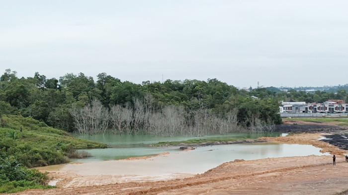 Dinas Lingkungan Hidup Balikpapan Sebut Kubangan di KM 8 Efek dari Pembangunan Lahan
