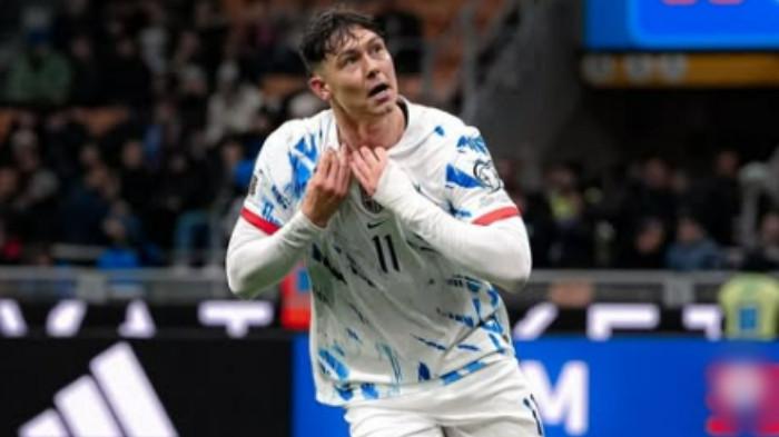 Sosok Strand Larsen, Penyesalan Terbesar AC Milan dan Mimpi Buruk Timnas Italia