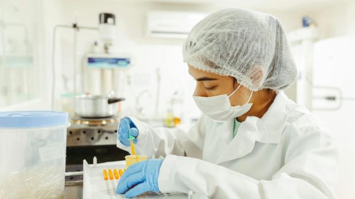 5 Daerah di Kalimantan Timur dengan Tenaga Kefarmasian Paling Minim