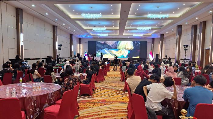 Antusiasme tinggi peserta mengikuti cooking class kimchi day