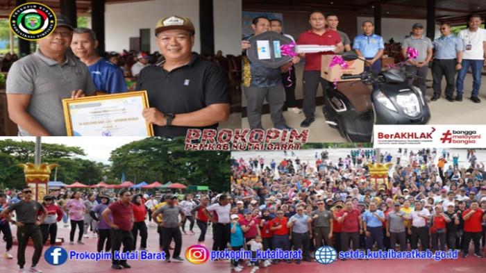 Bupati Kutai Barat Frederick Edwin mengikuti senam bersama dalam rangka Gebyar Pajak Daerah Tahun 2025 yang digelar Badan Pendapatan Daerah (Bapenda) Kutai Barat berlangsung meriah di Alun-Alun Itho, Jumat (21/11/2025). (HO/PROKOPIM KUTAI BARAT)