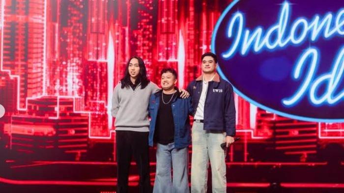 HASIL INDONESIAN IDOL - Potret 3 peserta Indonesian Idol 2026 yang punya vote terendah, Dandy, Rio, dan Praditya. Hasil Indonesian Idol 2026 Spektakuler Show 1, Praditya tereliminasi