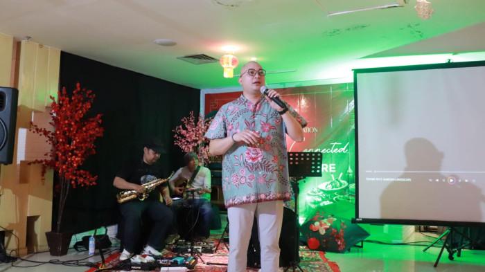 General Manager Andyasoka Pradana Putra menyampaikan rasa
terima kasih atas dukungan yang telah diberikan. “Kepercayaan yang telah diberikan sepanjang tahun 2025
merupakan fondasi utama bagi pertumbuhan kami. Kami berkomitmen untuk terus meningkatkan kualitas
layanan serta memperkuat sinergi bersama seluruh mitra di masa mendatang,” ujarnya.