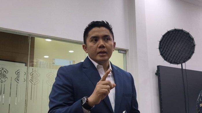 SESKAB TEDDY - Sekretaris Kabinet (Seskab) Teddy Indra Wijaya di Kompleks Istana, Jakarta, Jumat (10/4/2026). (KOMPAS.com/Rahel)