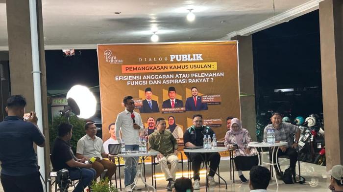 DIALOG PUBLIK - Dialog publik yang digelar Paradigma bertajuk 