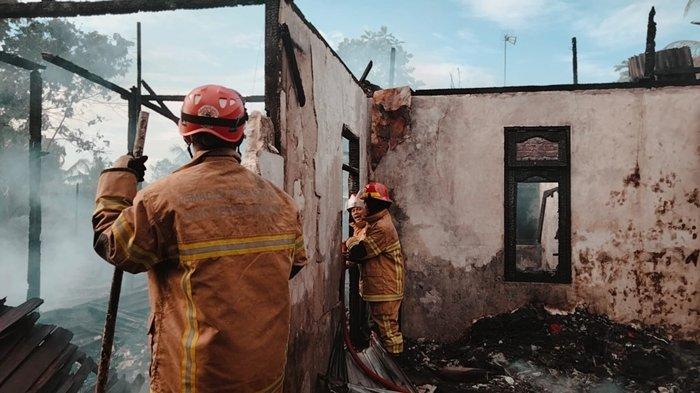 Kebakaran Ludeskan Satu Rumah di Manggar Baru Balikpapan, Lima Jiwa Terdampak