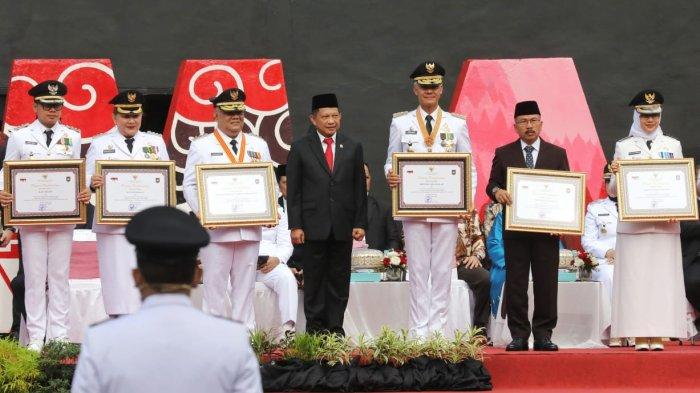 Ganjar Kembali Raih Penghargaan, Jateng Jadi Provinsi Berkinerja Terbaik Nasional