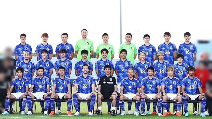 TRIVIA FC MOBILE - Skuad Timnas Jepang. Kunci Jawaban Trivia FC Mobile 2025 Hari 1–5 lengkap! Klaim hadiah eksklusif, kumpulkan Story Tokens, dan menangkan shards pemain Jepang top di event A Nation’s Story.