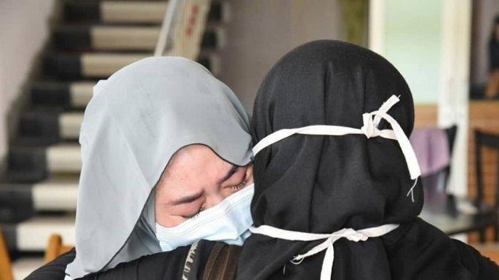 Sempat Dibully, Agesti Akhirnya Berdamai dengan Ibu Kandung, Dedi Mulyadi Janjikan Beasiswa & Umrah