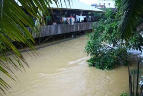 Sampah Berserakan di Kampung Baru