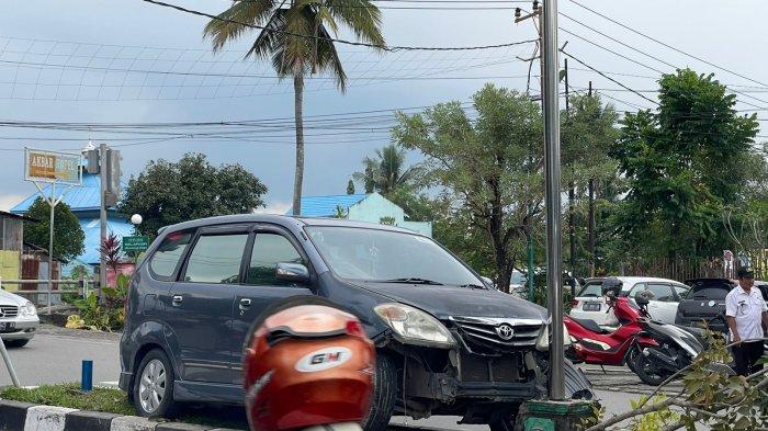 Lurah Menyetir Mobil Dinas Tabrak Fasilitas Umum di Bontang, Dituntut Ganti Rugi Pakai Uang Pribadi