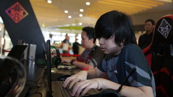 HP Indonesia Luncurkan Laptop Gaming Layar Ganda Pertama di Dunia untuk Para Gamer