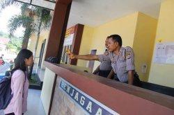 Antisipasi Virus Corona di Area Polres Kukar, Pengunjung Diperiksa Suhu Tubuh Saat Masuk Mapolres