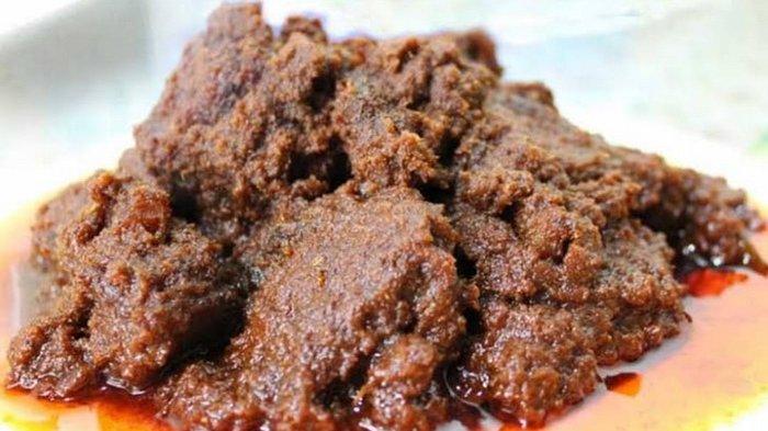 Masakan Padang ala Dapur Uni Mega di Balikpapan, Menyantap Rendang Saraso Pulang Kampuang