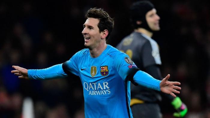 Dua Gol Messi Bungkam Arsenal di Emirates