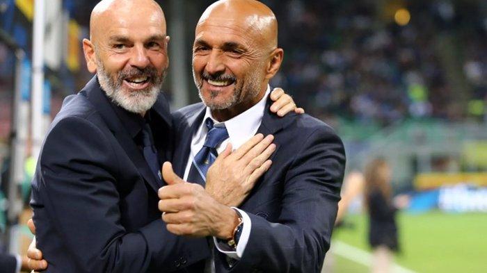 Dari Luciano Spalletti (kanan), Milan justru dekat untuk mengontrak Stefano Pioli.