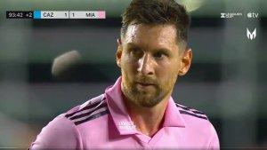 20230722_Ekspresi-Lionel-Messi-sebelum-mengeksekusi-tendangan-bebas.jpg