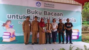 20231127Penyerahan-Buku-Bacaan-Bermutu-di-SDN-018-Tenggarong-Seberang.jpg