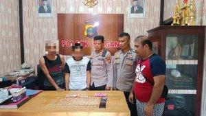 20231129_pengedar-narkoba-diamankan-jajaran-Polsek-Bongan.jpg