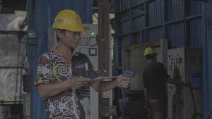 20231218_Petugas-Unit-PLTD-Ujoh-Bilang-melakukan-pemeriksaan-dan-monitoring.jpg