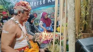 20231224_Gabungan-ormas-adat-Paser-gelar-Belian-Melas-Taon-2023.jpg