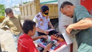 20240106_Dishub-Samarinda-saat-melakukan-pengecekan-uji-KIR.jpg