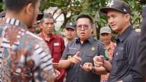 20240217_Rendi-Solihin-minta-warga-manfaatkan-Beasiswa-Kukar-Idaman.jpg