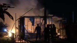 20240410-perbatasan-samarinda-kukar-terbakar.jpg