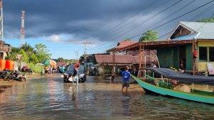 20240515-Kondisi-jalan-ke-Pelabuhan-Tering-Kubar.jpg