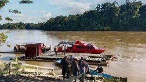 20240523_Bonifasius-Belawan-Geh-ke-lokasi-banjir.jpg