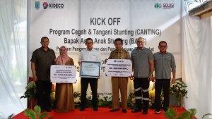 20240613_Kideco-menyerahkan-bantuan-secara-simbolis-kepada-Dinkes-Paser-dan-DP2KBP3A-Paser.jpg