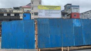 20240805_Kawasan-kuliner-di-area-pinggir-pantai-Pasar-Klandasan.jpg