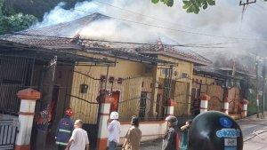 20240923_Kebakaran-rumah-di-Jalan-Modang-RT-20-Samarinda.jpg