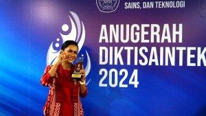 20241215_UKSWGold1.jpg