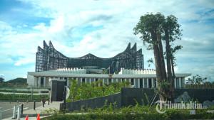 20250211_Bangunan-Istana-Garuda-di-IKN-Kaltim.jpg