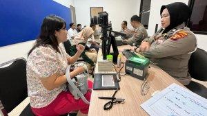20250325_pengurusan-SIM-di-Polresta-Balikpapan.jpg