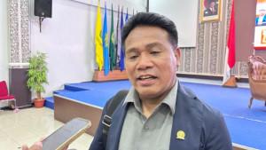 20250828_Anggota-Komisi-XII-DPR-RI-dapil-Kalimantan-Timur-Syafruddin-usai-mengisi-seminar-di-Unmul.jpg
