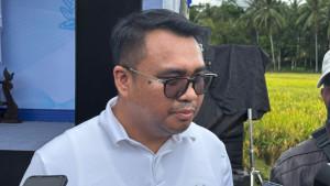 20250912_Bupati-Kukar-Aulia-Rahman-Basri-usai-panen-perdana-di-Bukit-Biru.jpg
